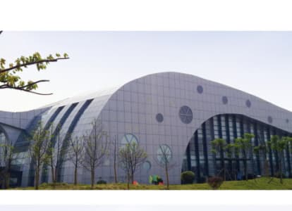 辽阳会议中心外景网架工程